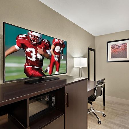 Red Roof Inn ردينغ، كاليفورنيا المظهر الخارجي الصورة